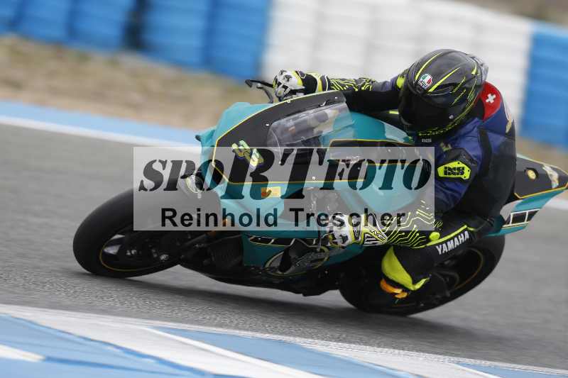 /01 24.-27.01.2025 Moto Center Thun Jerez/blau-blue/33